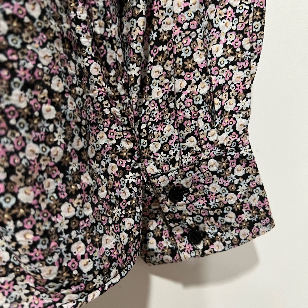 NWT ruffle collar floral blouse - Picture 7 of 8
